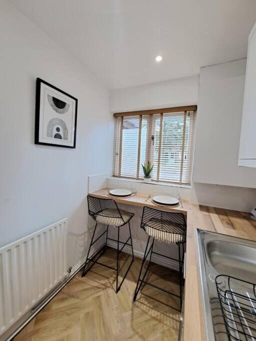 Beachwood House, Serviced Accommodation Сканторп Экстерьер фото