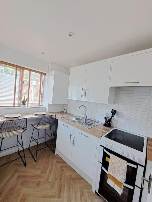 Beachwood House, Serviced Accommodation Сканторп Экстерьер фото